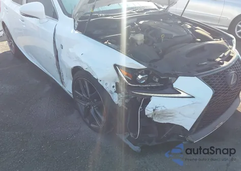 2019 Lexus Is 300 z USA, uszkodzony, nr VIN JTHBA1D21K5089881